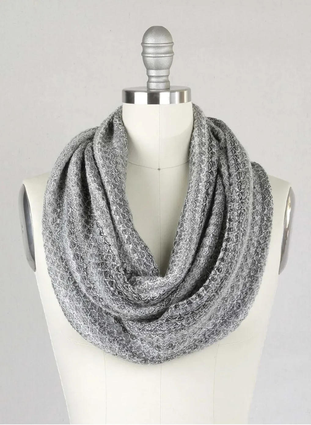 Alpaca Infinity Scarf Printed - Monochrome