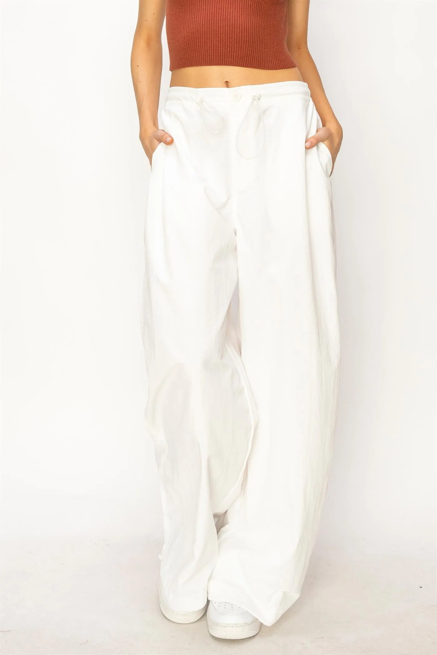 DZ24C114-High-waist Parachute Pants