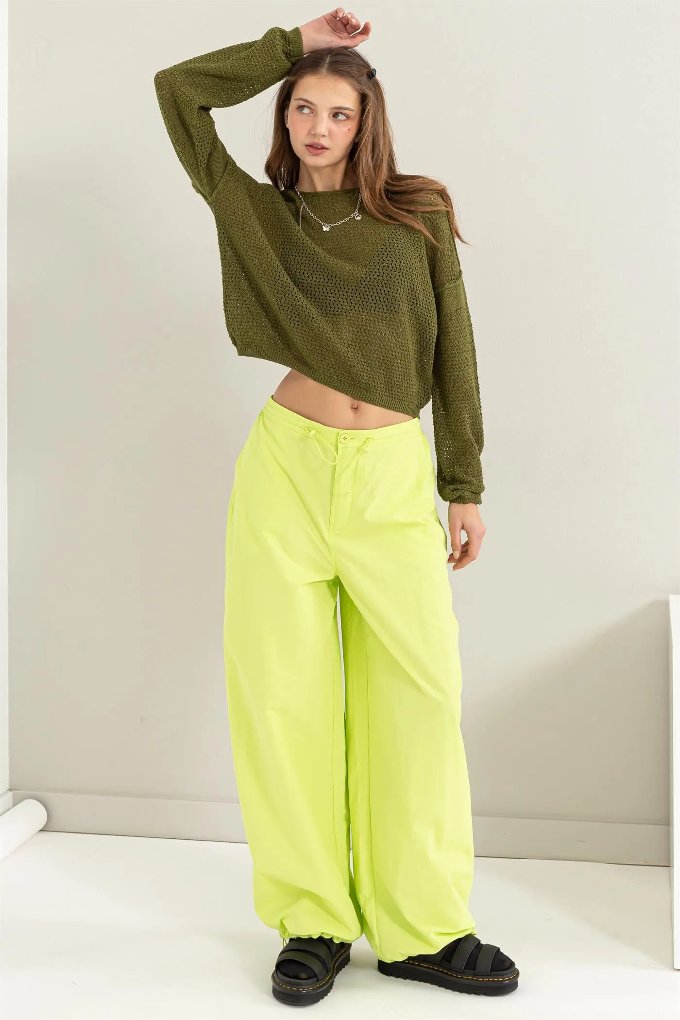 DZ24C114-High-waist Parachute Pants