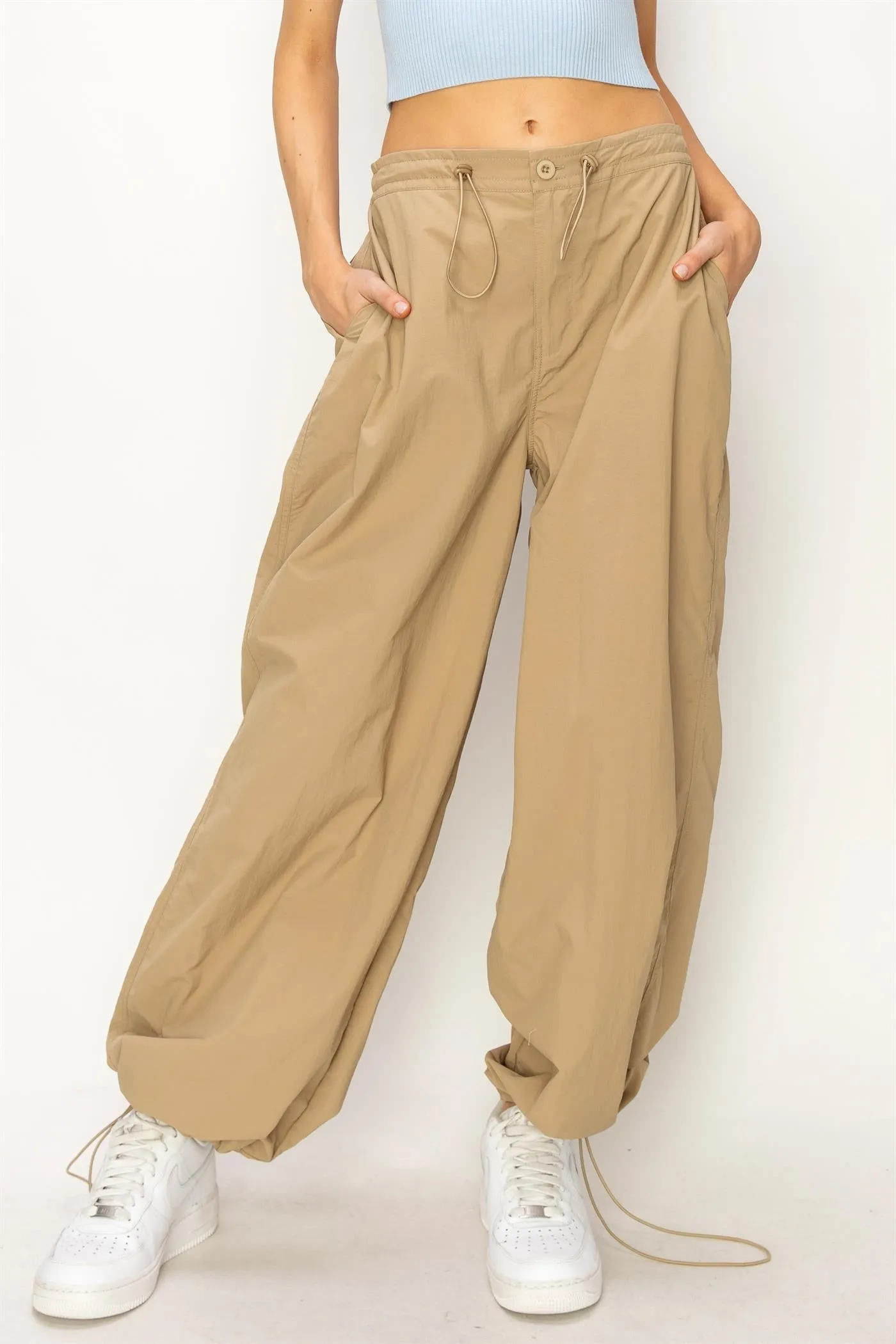 DZ24C114-High-waist Parachute Pants