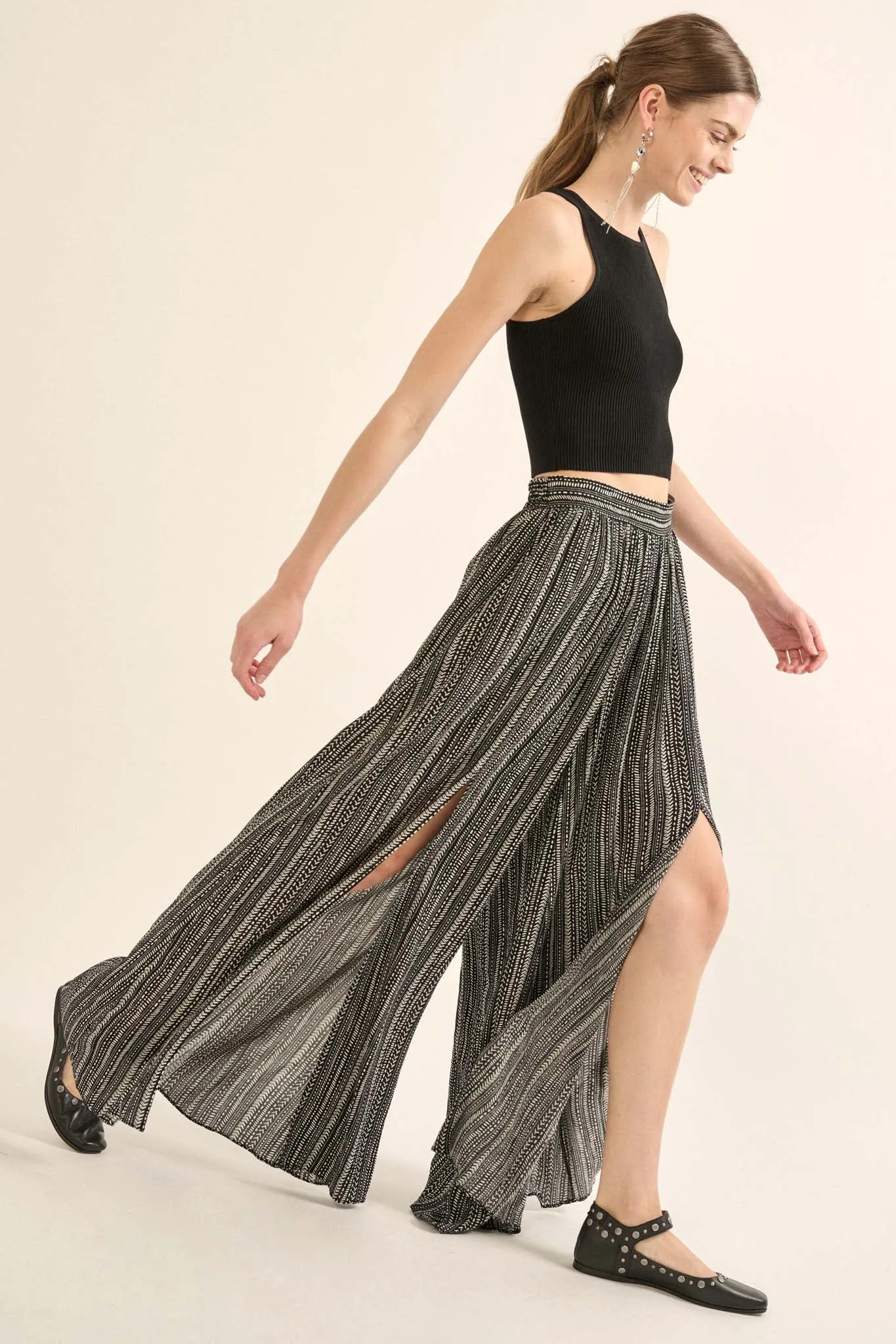 Journey Begins Geo-Print Wide-Leg Split Pants