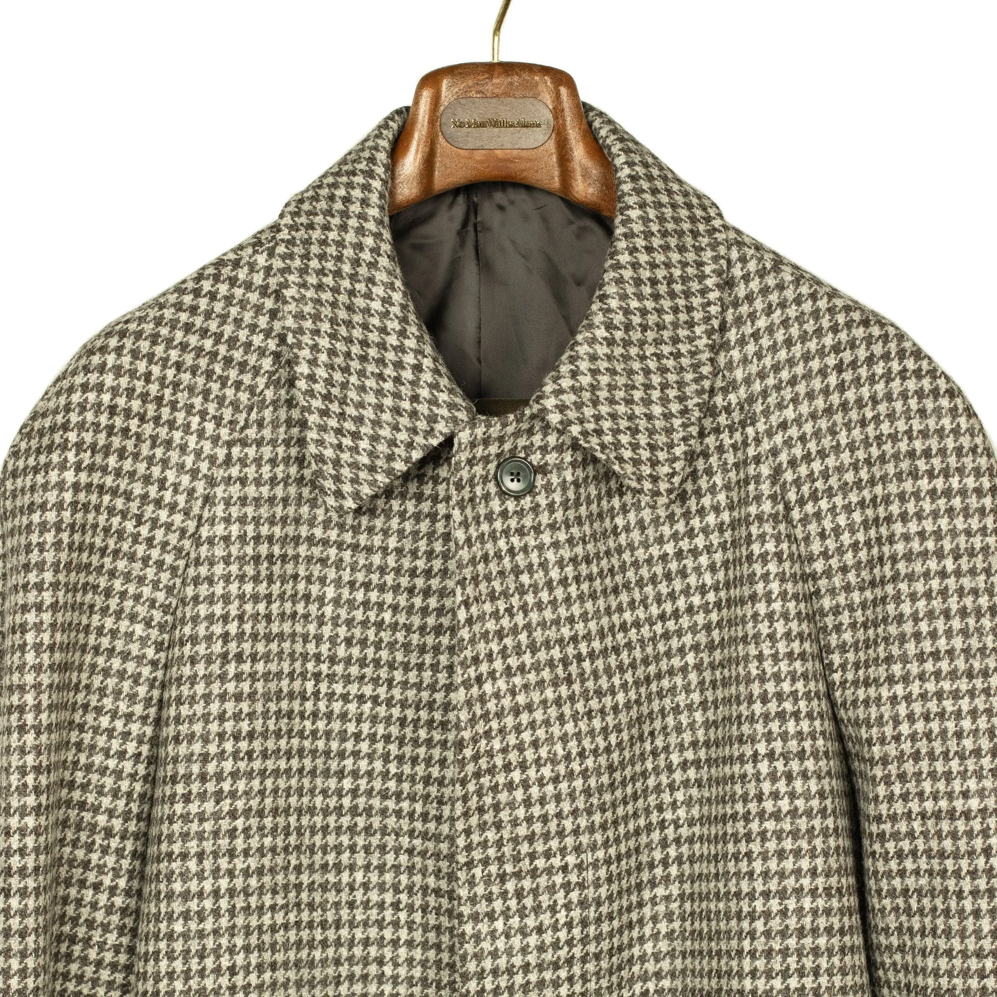 x Sartoria Carrara: Balmacaan belted coat in lightweight grey houndstooth undyed wool